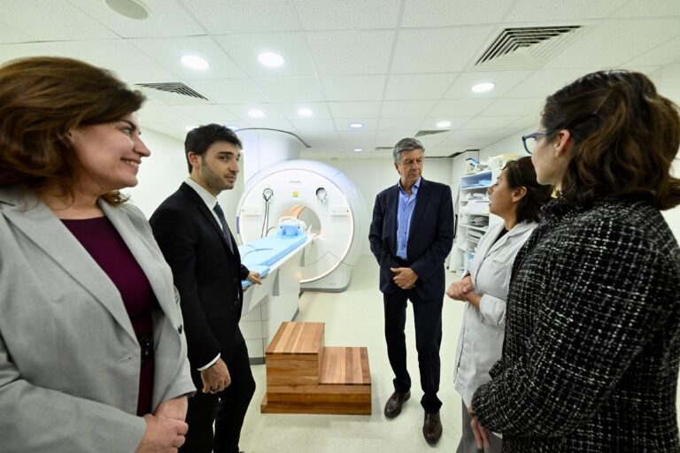 La directora del Hospital Regional aseguró que “con este resonador podremos brindar estudios más seguros y rápidos”
