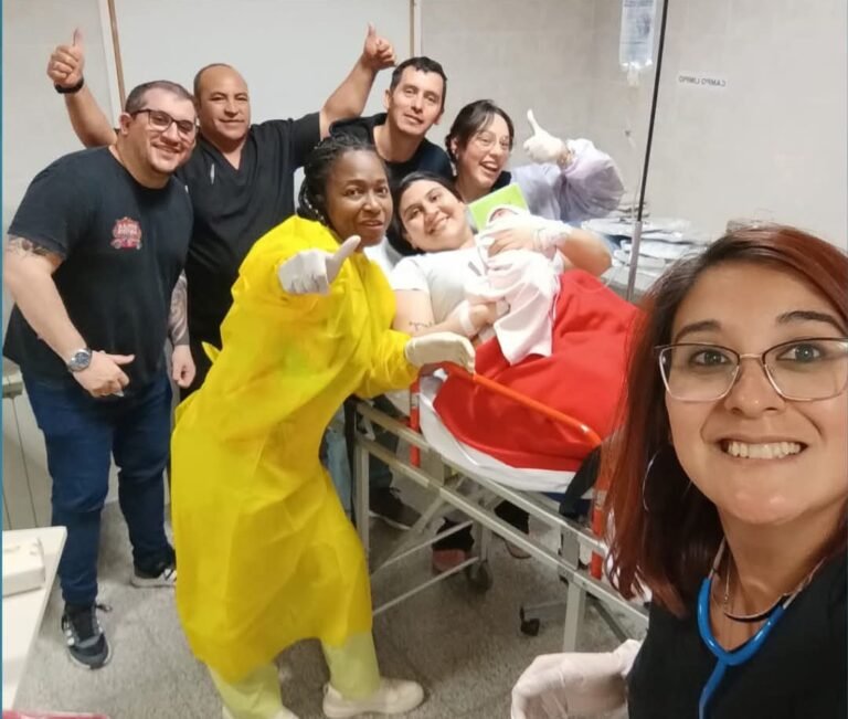 Orgullo: el Hospital Rural de Tecka asistió con éxito un parto de urgencia