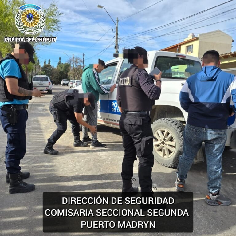 Atraparon a un joven con 8 gramos de marihuana tras intentar evadir a la Policía