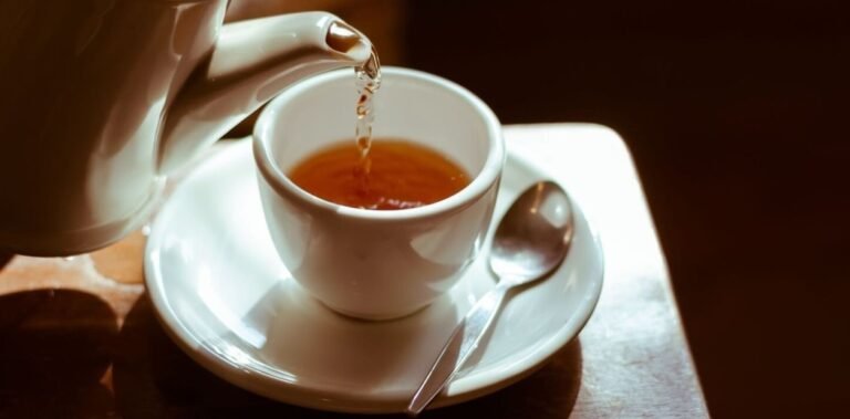 Rotary Club organiza un Té Show para recaudar fondos con fines solidarios