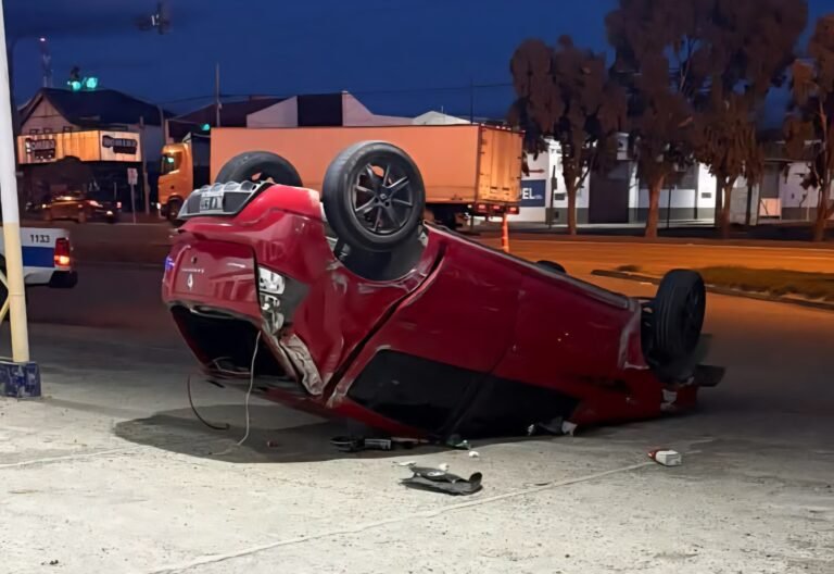 Accidente con vuelco: el conductor dio positivo al test de alcoholemia