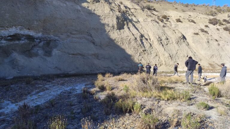 El hombre hallado en Padre Corti murió tras caer de un barranco de 50 metros