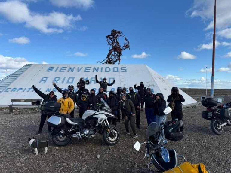 Autos, motos y música: Impulsan un evento solidario en apoyo a los hospitales de la ciudad