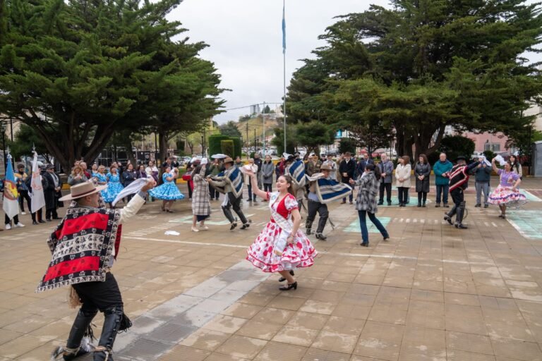 La ciudad celebró el 215° aniversario de la Independencia de Chile