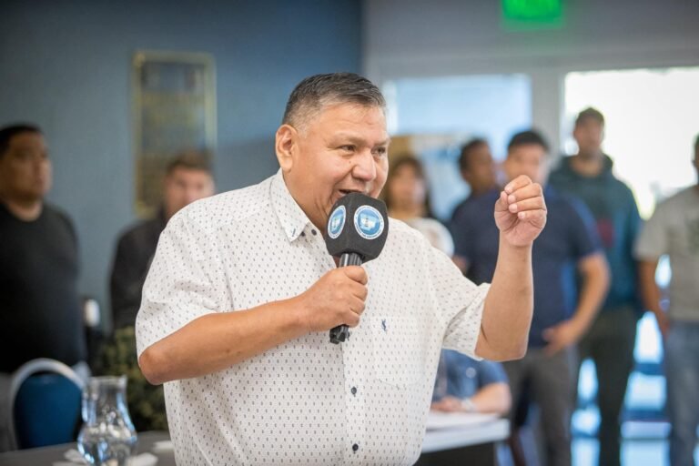 Petroleros paralizan los Yacimientos de PECOM: “Es catastrófico lo que están haciendo con la Cuenca”