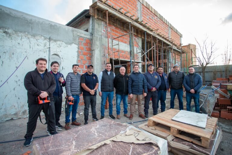 Luque: “El sistema bomberil debe fortalecerse en todas las localidades de Chubut”