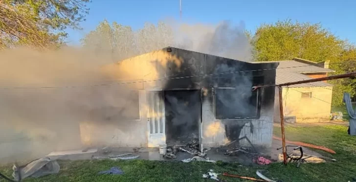 Cuatro jubilados murieron en un devastador incendio de un geriátrico