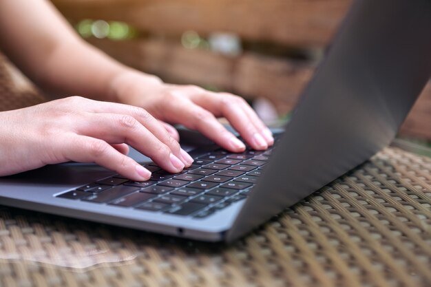 Realizan una campaña solidaria para reparar la notebook de Padres TGD TEA