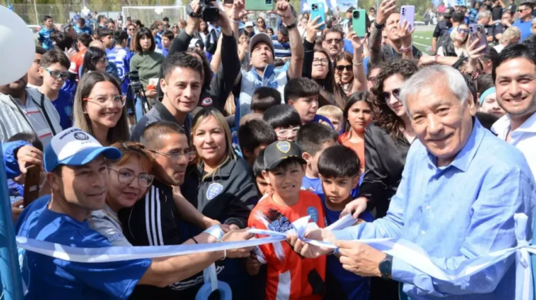 Béliz participó de la inauguración del camping del SEC