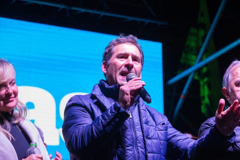 Luque: ”Voy a representar a cada chubutense con compromiso, coraje y lealtad”