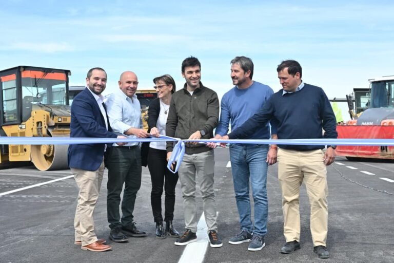 Tras 20 años de espera, Torres habilitó el tramo central de la Doble Trocha Trelew-Puerto Madryn