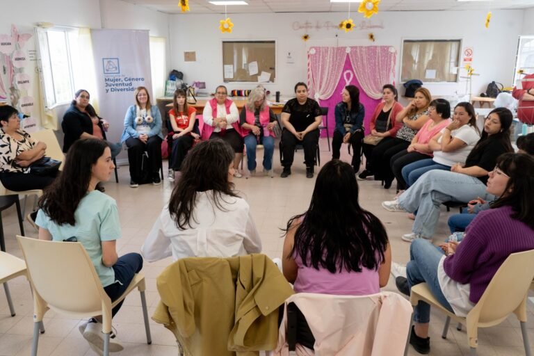 Octubre Rosa: el Centro de Promoción Laboral concretó una jornada de prevención de cáncer de mama