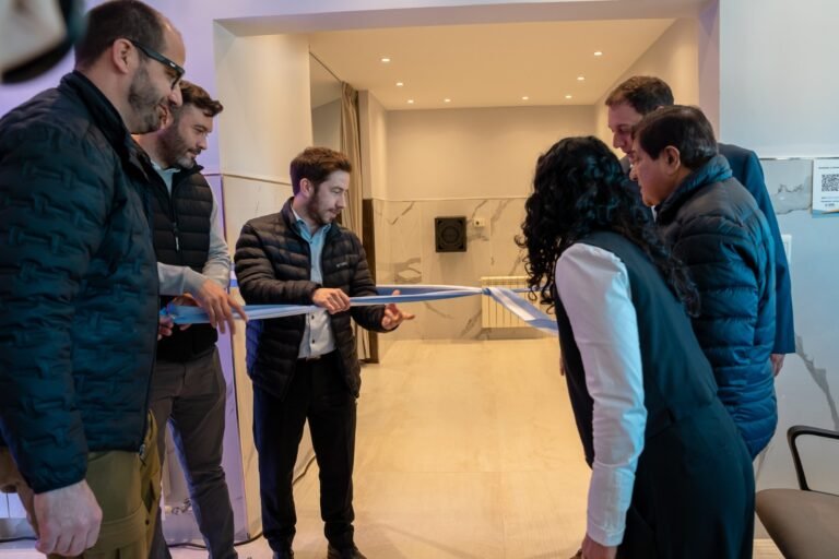 La SCPL inauguró la sala “D” del Servicio de Sepelios con instalaciones renovadas