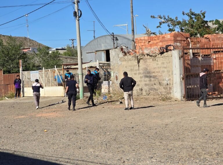 Identificaron al hombre que murió aplastado por un panel: tenía antecedentes delictivos