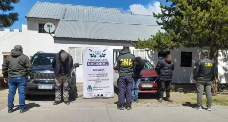 Desbaratan una banda que traficaba personas desde Chile hacia Argentina