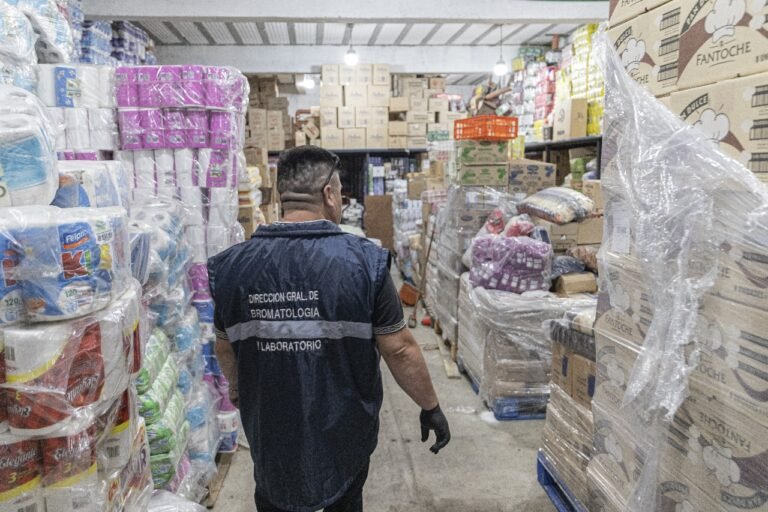 El Municipio concretó inspecciones en distintos supermercados chinos de la ciudad