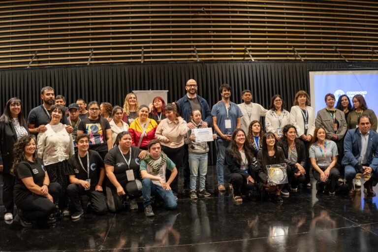 La Dirección General de Discapacidad celebró 20 años con una jornada conmemorativa