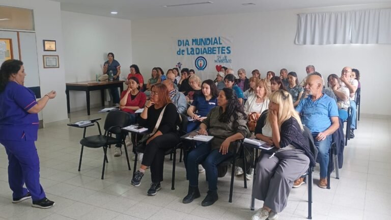 El Hospital Alvear conmemoró el Día Mundial de la Diabetes con una jornada educativa