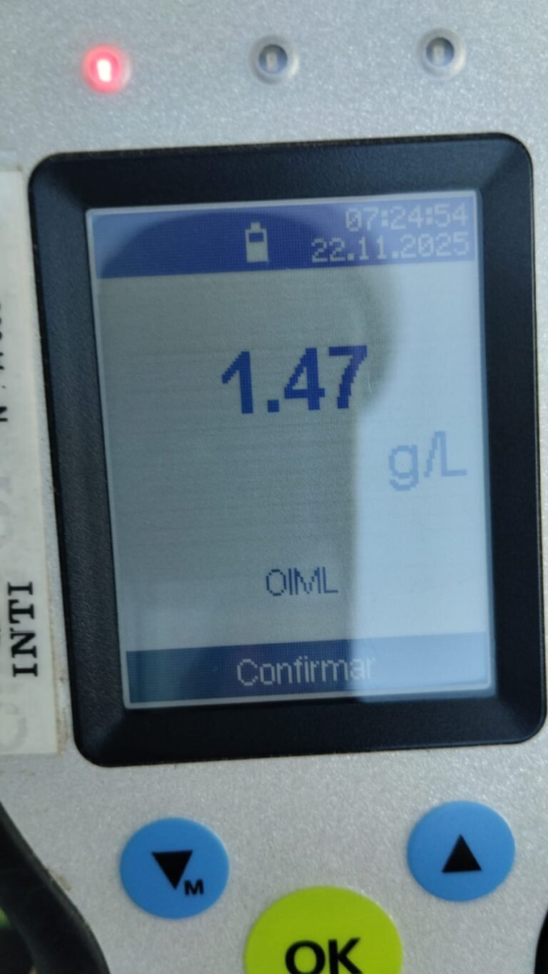 Manejaba borracho, hacía maniobras peligrosas y fue frenado por la policía