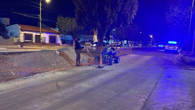 Dos menores resultaron heridos tras chocar en cuatriciclo y fueron trasladados al hospital