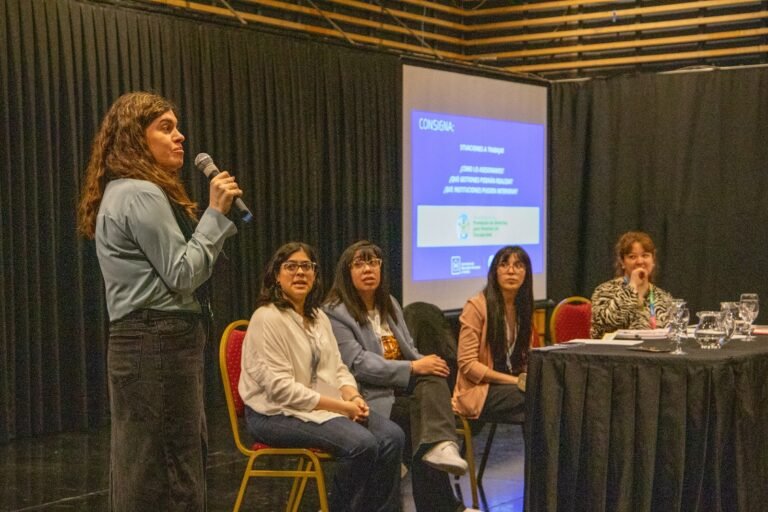 Más de 50 trabajadores municipales se capacitaron en perspectiva de Discapacidad