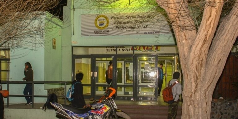 Quedó firme la condena a un exprofesor por abusar de dos alumnas