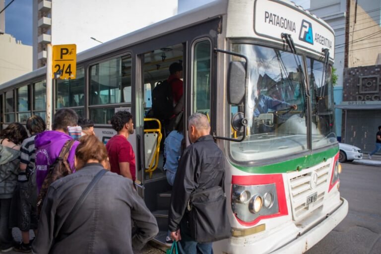 Se le abonó por adelantado a Patagonia Argentina para que cumpla con su personal