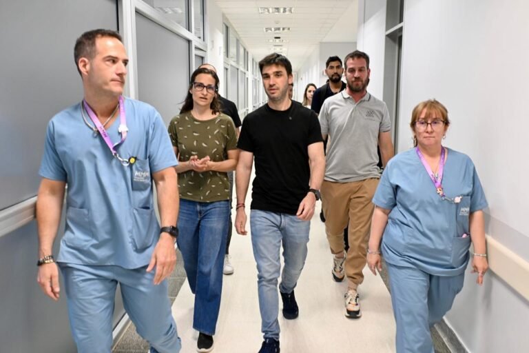 Un caso en 100 millones: histórico nacimiento de trigemelas en el nuevo Hospital de Trelew