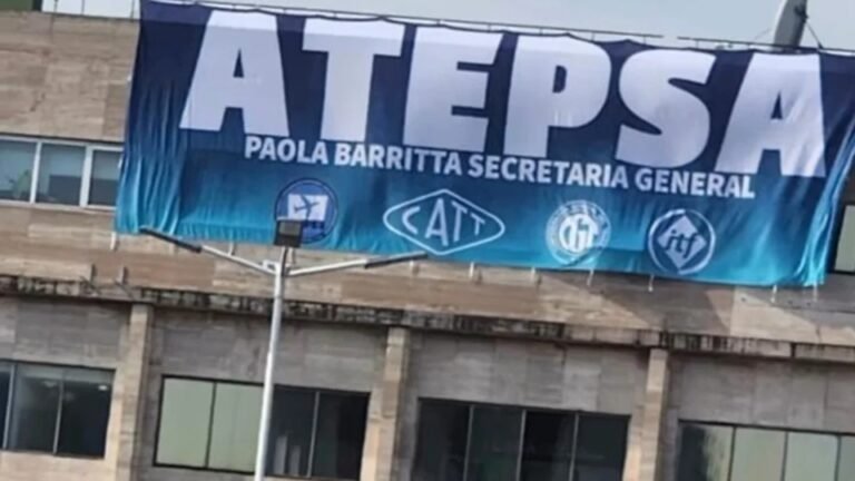 Paro de controladores aéreos: el Gobierno denunció penalmente al gremio