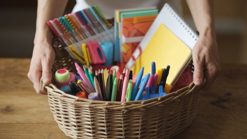 “Contener y enseñar en la emergencia”: piden útiles para asistir a niños evacuados de Sismográfica