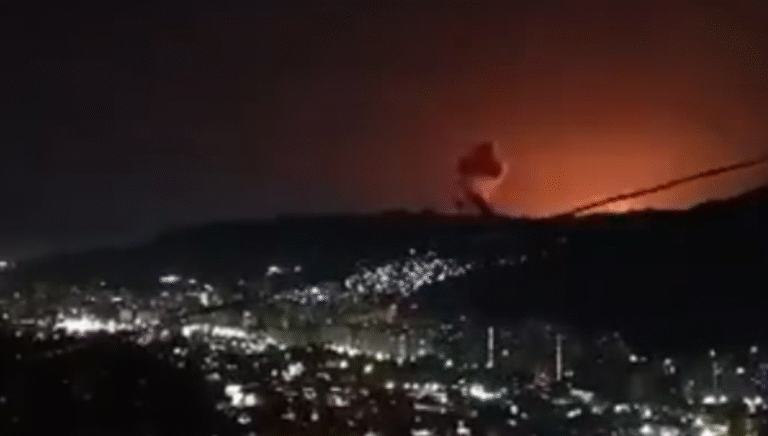 Así se vieron las explosiones en distintas zonas de Venezuela