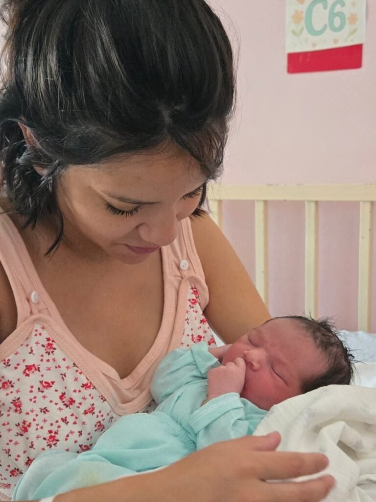 ¡Bienvenido Isaías!, el primer bebé del año en Comodoro 