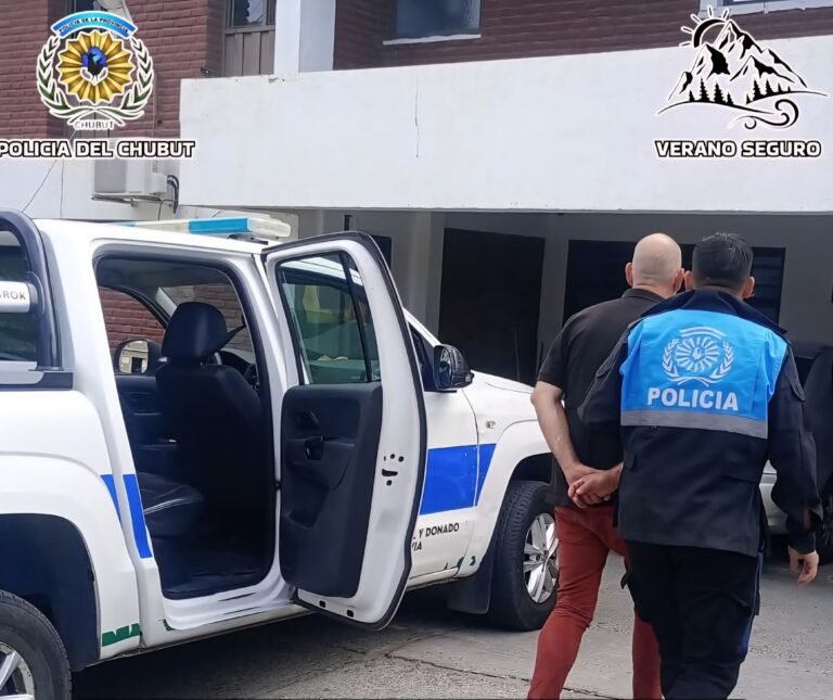 Robo frustrado: empleados de un comercio lo retuvieron tras intentar llevarse una waflera