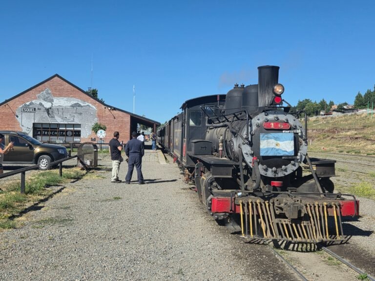La Trochita inauguró el 2026 con su primera salida