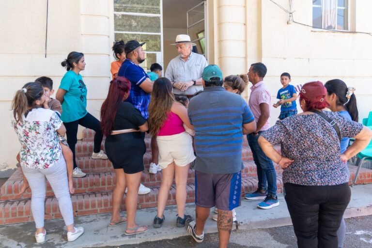 Othar recorrió el albergue municipal: “la situación es delicada y la prioridad absoluta es cuidar la vida”