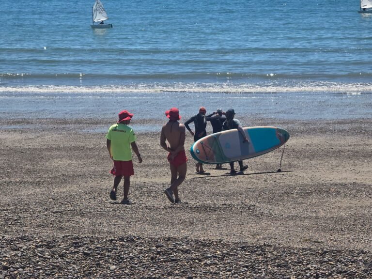 Niños perdidos y rescates en el mar: Guardavidas registraron más de 65 intervenciones