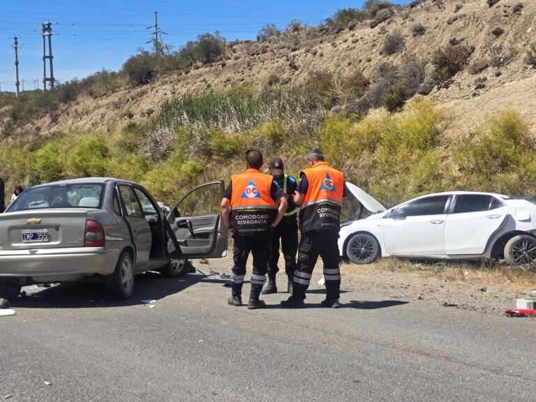 Fuerte accidente en el Roque González dejó tres heridos