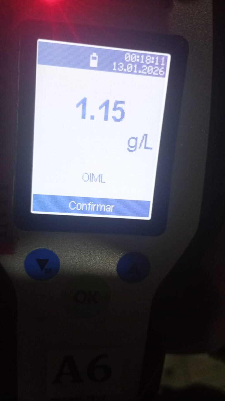 Manejaba en estado de ebriedad y chocó con otro auto en el Centro