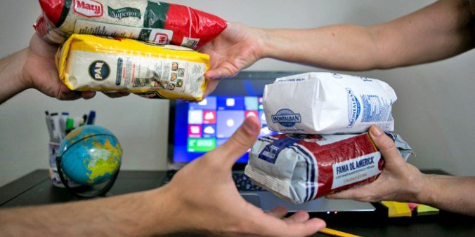 “Ya no alcanza ni comprar comida”: impulsan un trueque solidario en la zona de ex Radio Estación