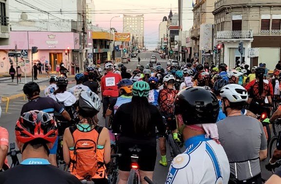 “A mi hermana no me la devuelve nadie”: masiva bicicleteada para exigir justicia por Valeria Schwab