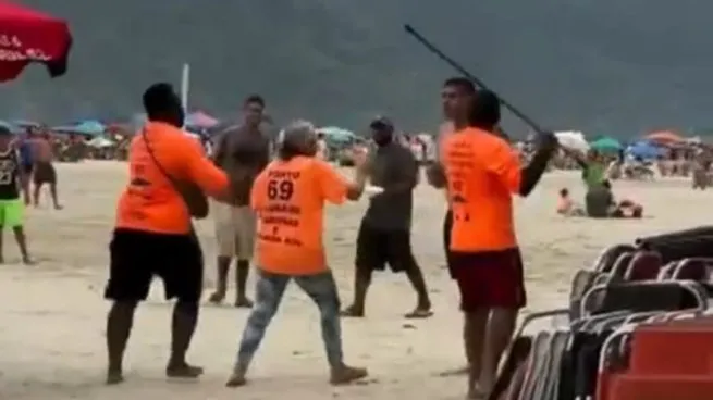 Un turista argentino protestó por el precio del choclo y los vendedores le dieron una paliza