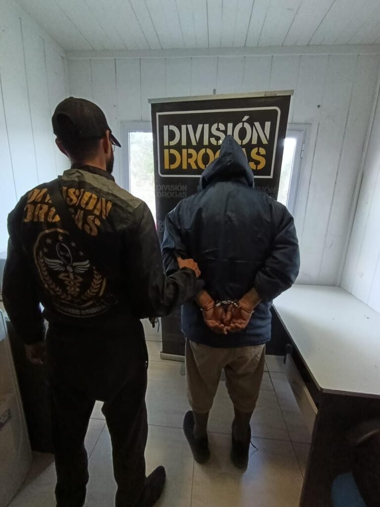 Golpe al narcotráfico: Desarticulan organización narcocriminal con ramificaciones en Salta, Buenos Aires y Chubut