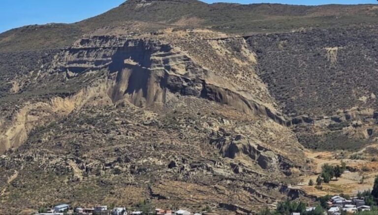 Avanzan los estudios técnicos en el cerro Hermitte para determinar la seguridad de la zona