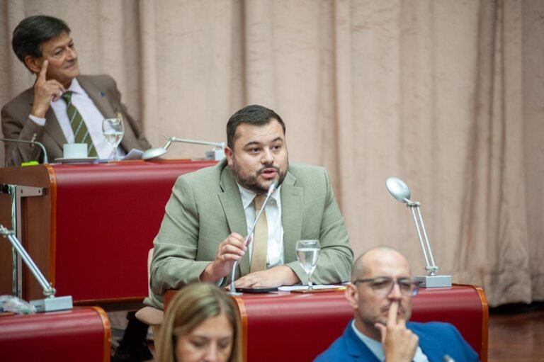 Emanuel Fernández sobre el discurso de Othar: “Comodoro necesita conducción y planificación, no excusas”