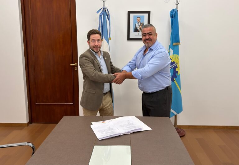 La SCPL firmó un acuerdo con el Ministerio de Seguridad para brindar conectividad al sistema de videovigilancia 