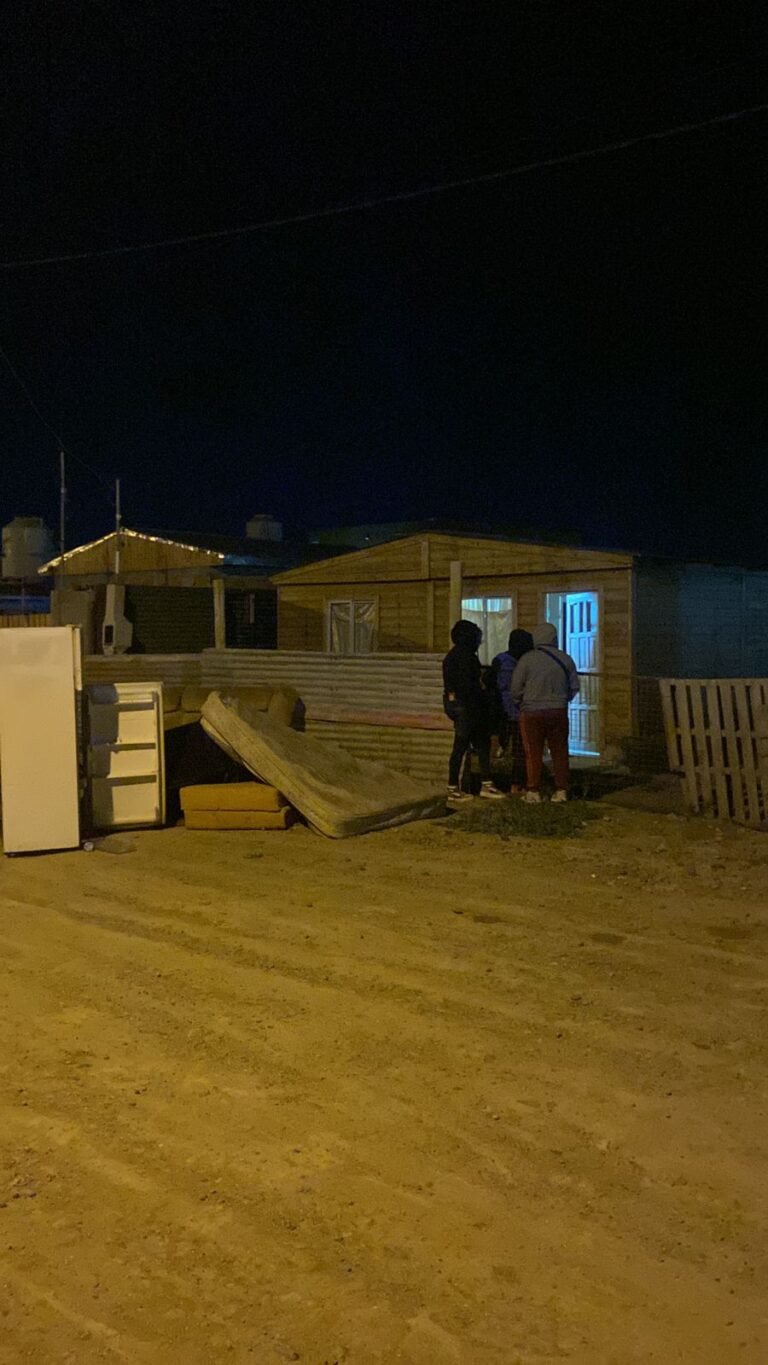 Usurparon una casa, fueron desalojados y amenazaron de muerte a la dueña antes de retirarse