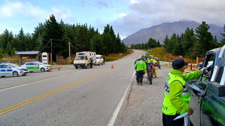 Fin de semana largo: refuerzan controles vehiculares y de alcoholemia en toda la provincia