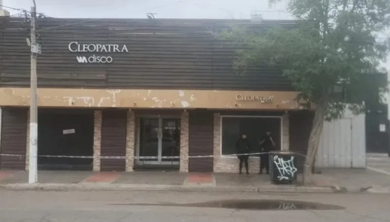 Un menor fue asesinado a puñaladas en un boliche: el acusado quedó detenido en el COSE