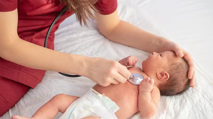 Alerta sanitaria por el aumento de casos de coqueluche: expertos remarcan la importancia de la vacunación