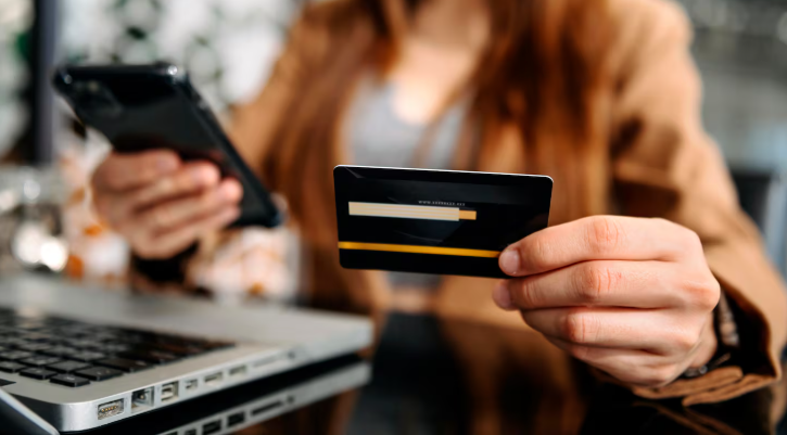 Comercio electrónico: cómo compran hoy los argentinos y qué cambió en sus decisiones de consumo